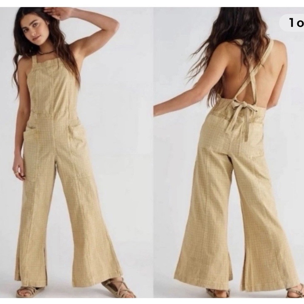Free People Savannah Overalls Wide Flare Leg Jumpsuit Tan Small Jumper Romper